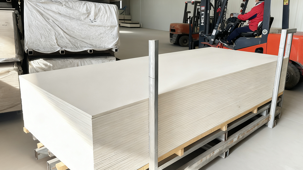 What Is a Glass Magnesium Board